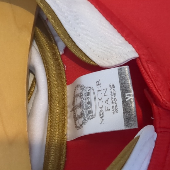 Soccer Fan Fly Emirates Alexis Sanchez Jersey - Picture 4 of 7